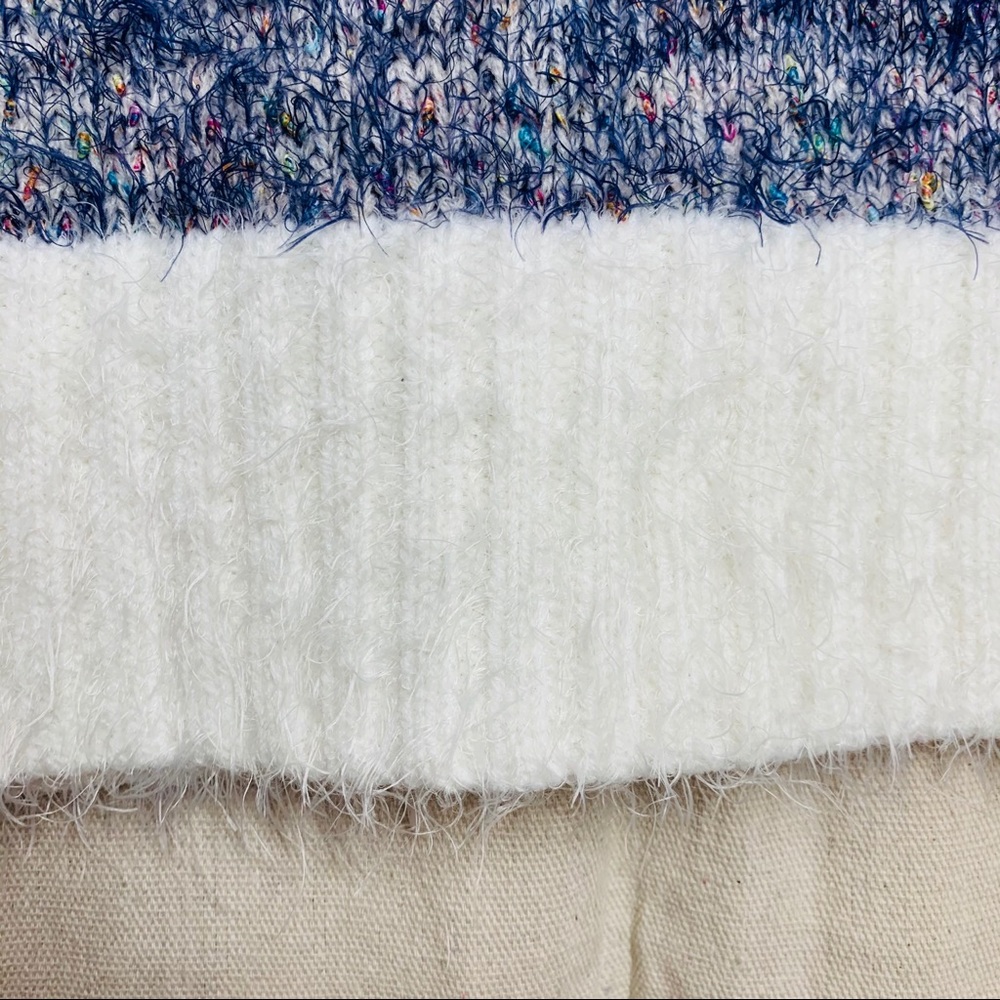 HEM &THREAD Textured Stripped Sweater - Picture 8 of 8
